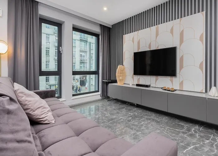 Luxurious With Two Bedrooms And Parking In By Renters Lägenhet Gdynia